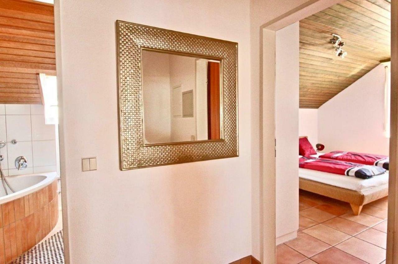 Ferienwohnung Mit Seeblick Und Dachterrasse In Ueberlingen Uberlingen Exterior foto